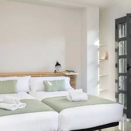 Flateli Placa Catalunya 10 Apartament *