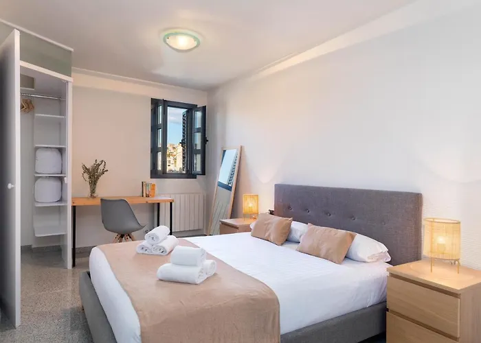 公寓 Flateli Placa Catalunya 10 *